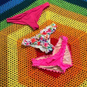 Bundle 3 Bikini Bottoms Pink White Floral VS Victoria's Secret Roxy Scrunch M
